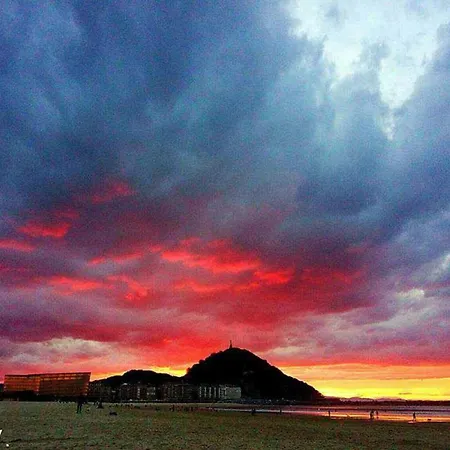 Apartamento Gros Zurriola Wifi Terrace Parking 20e Night *